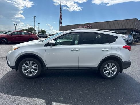 Used 2014 Toyota RAV4 Limited w/ Technology Package AWD/4WD image 2
