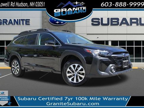 Certified 2025 Subaru Outback Premium AWD/4WD image 1