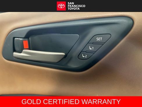 Certified 2025 Toyota Crown Signia w/ Advanced Technology Package AWD/4WD image 40