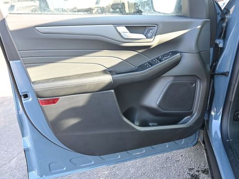 New 2026 Ford Escape SE image 17