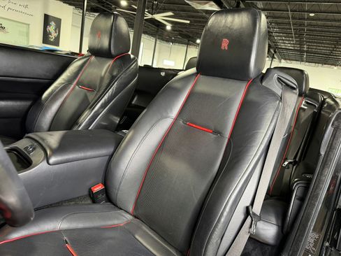 Used 2017 Rolls-Royce Dawn image 16