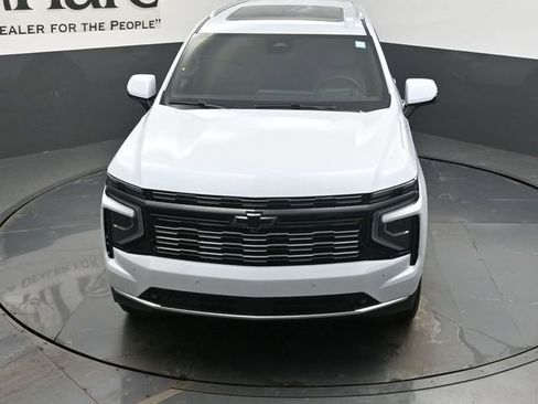 New 2026 Chevrolet Suburban High Country image 38
