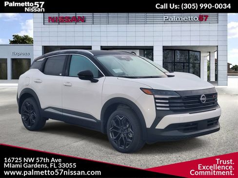 New 2026 Nissan Kicks SR FWD image 1