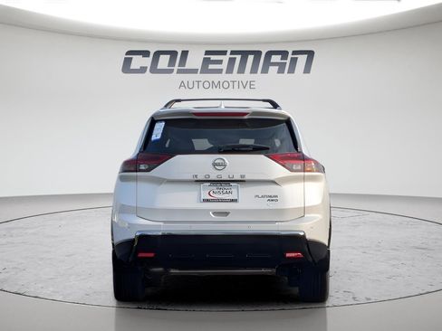 Used 2026 Nissan Rogue Platinum w/ Platinum Premium Package AWD/4WD image 5