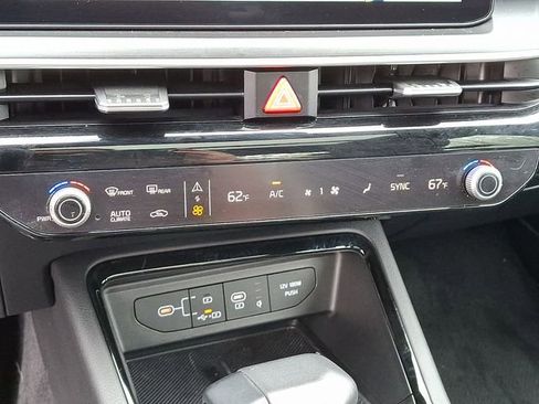 Used 2025 Kia K5 GT-Line w/ GT-Line Premium Package image 20