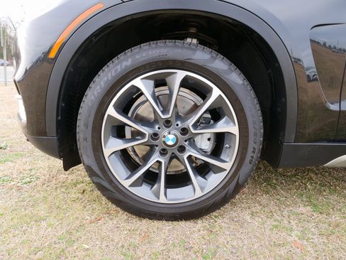 Used 2018 BMW X5 xDrive35d image 14