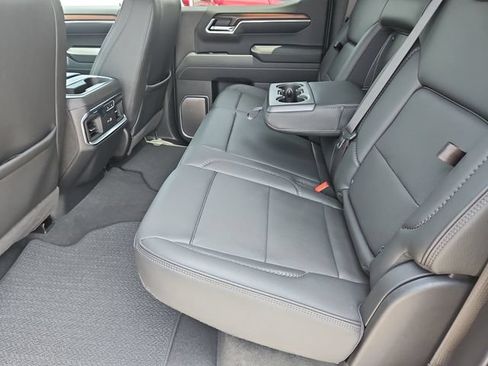 Used 2026 GMC Sierra 1500 Denali w/ Denali Reserve Package RWD image 17