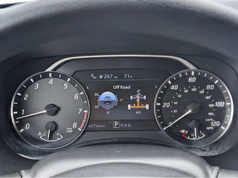 Used 2023 Nissan Frontier SV w/ Technology Package RWD image 22