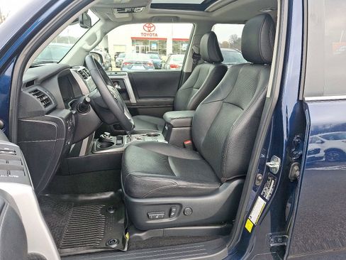 Used 2023 Toyota 4Runner Limited image 16