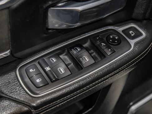 Used 2019 RAM 2500 Laramie image 42