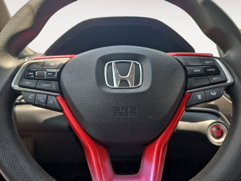 Used 2018 Honda Accord LX image 10