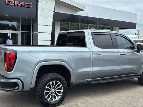 Used 2023 GMC Sierra 1500 AT4 w/ AT4 Premium Package AWD/4WD image 7