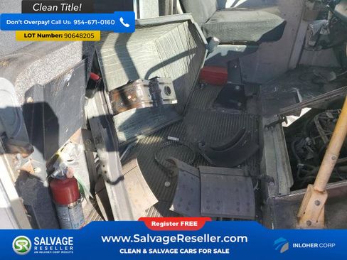 Used 2000 Ford E-350 and Econoline 350 Super Duty image 17