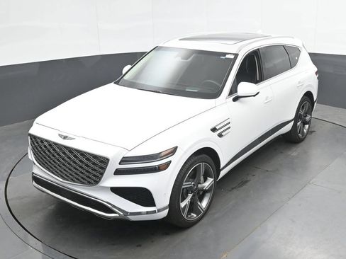 Used 2025 Genesis GV80 2.5T Prestige AWD/4WD image 36