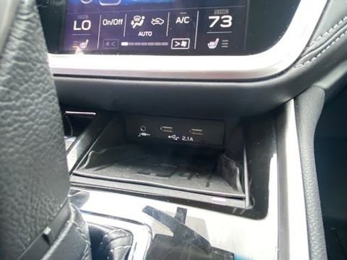 Used 2020 Subaru Outback Limited AWD/4WD image 28