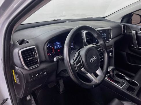 Used 2020 Kia Sportage EX FWD image 10
