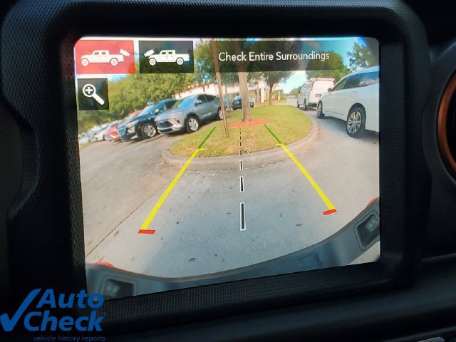 Used 2021 Jeep Gladiator Mojave AWD/4WD image 25