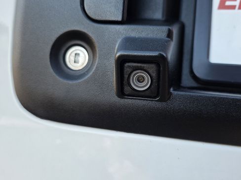 Used 2018 Chevrolet Express 3500 LT w/ LT Preferred Equipment Group image 8