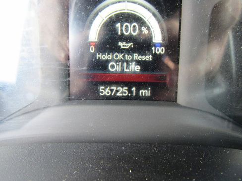 Used 2024 RAM 3500 Tradesman w/ Chrome Appearance Group AWD/4WD image 37