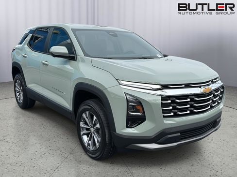 New 2026 Chevrolet Equinox LT w/ Safety and Technology Package image 6