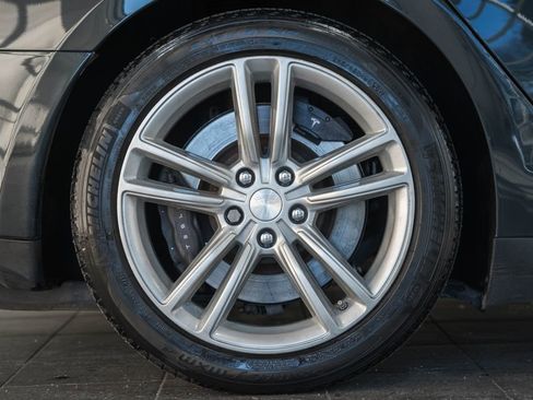 Used 2013 Tesla Model S image 13