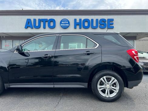 Used 2017 Chevrolet Equinox LS FWD image 38