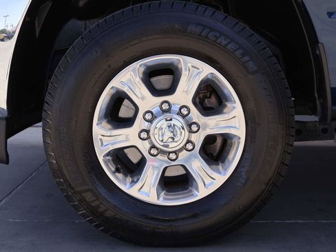 Used 2019 RAM 2500 Big Horn AWD/4WD image 6