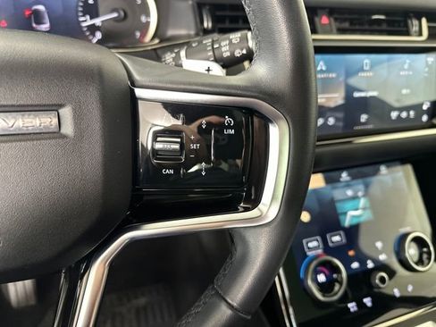 Used 2023 Land Rover Range Rover Evoque R-Dynamic SE image 16