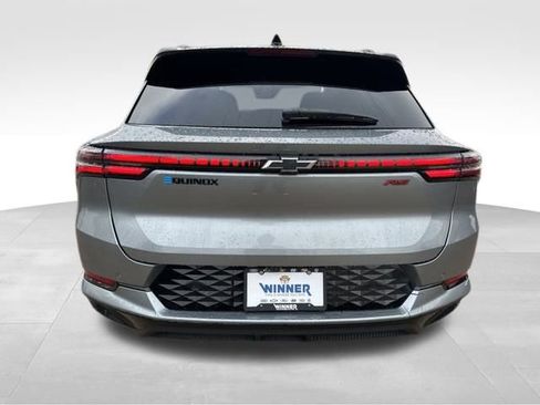 New 2026 Chevrolet Equinox EV RS image 4