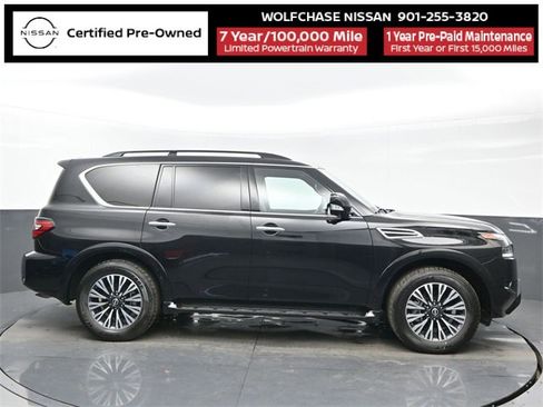 Certified 2024 Nissan Armada SL w/ Midnight Edition Package image 7
