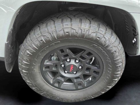 Used 2023 Toyota 4Runner TRD Off-Road Premium w/ Moonroof Package image 19