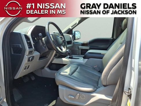 Used 2018 Ford F150 Lariat w/ Equipment Group 502A Luxury AWD/4WD image 24