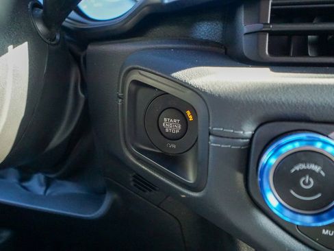 Used 2024 Jeep Wrangler Unlimited Rubicon image 23