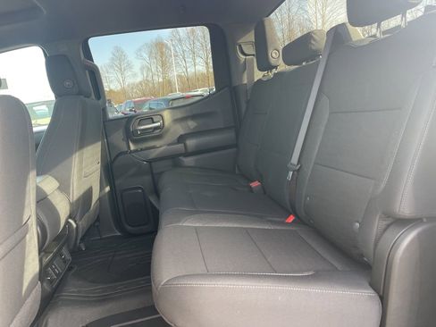 Used 2025 Chevrolet Silverado 1500 Custom Trail Boss w/ Turbomax Blackout Package image 14