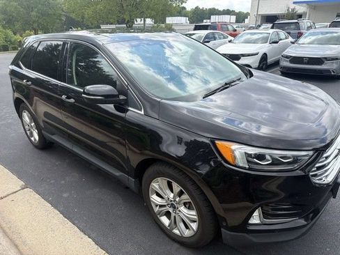 Used 2020 Ford Edge Titanium w/ Equipment Group 301A AWD/4WD image 4