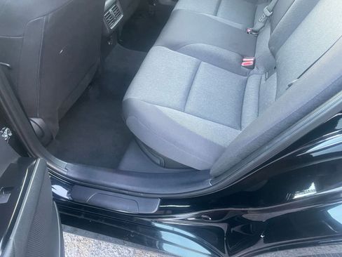 Used 2025 Toyota Camry LE image 24