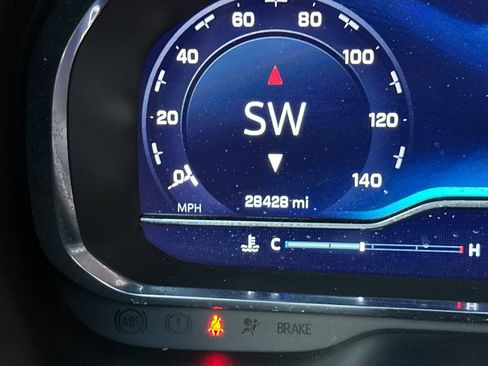 Used 2024 Chevrolet Tahoe High Country w/ Premium Package image 39