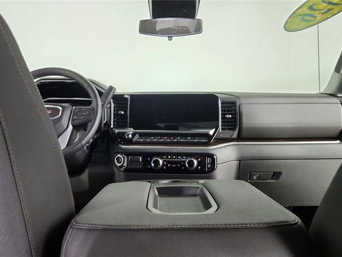 Used 2026 GMC Sierra 1500 SLE AWD/4WD image 35