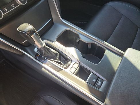 Used 2020 Honda Accord Sport image 21