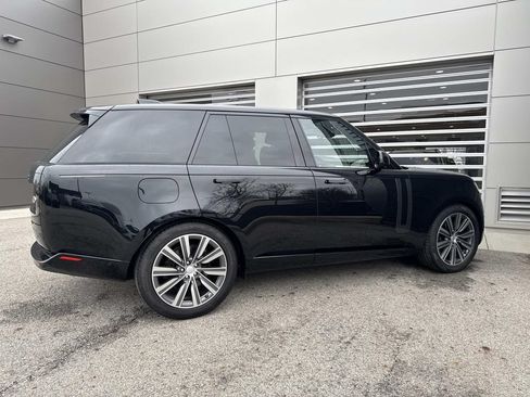 Certified 2023 Land Rover Range Rover SE AWD/4WD image 8