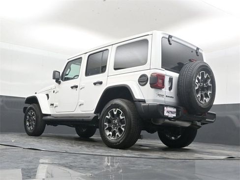 New 2026 Jeep Wrangler Sahara image 40