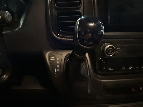 Used 2023 RAM ProMaster 2500 image 17