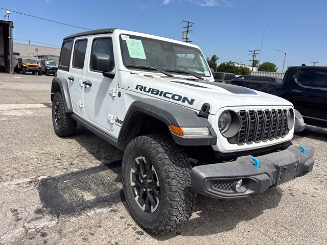 Used 2024 Jeep Wrangler Unlimited Rubicon 4xe AWD/4WD image 3