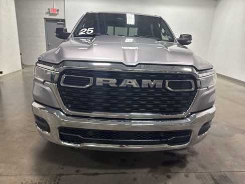 Used 2025 RAM 1500 Big Horn AWD/4WD image 8