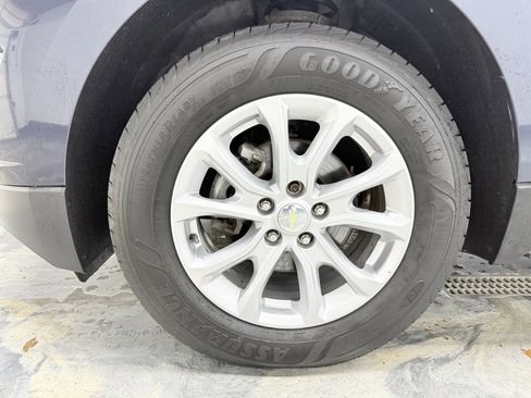 Used 2018 Chevrolet Equinox LT image 28