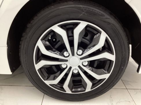 Used 2020 Toyota Corolla LE w/ Carpet Mat Package (TMS) FWD image 39