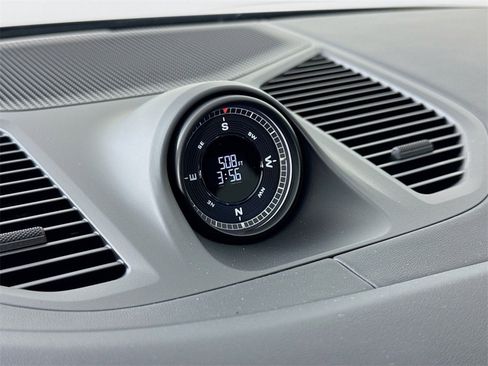 New 2026 Porsche Cayenne Coupe image 17