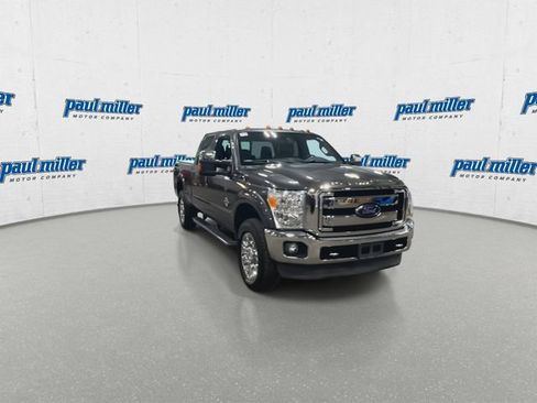 Used 2016 Ford F250 Lariat w/ Lariat Ultimate Package AWD/4WD image 3