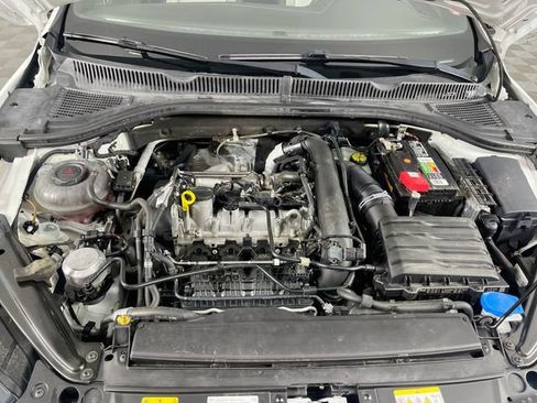 Used 2019 Volkswagen Jetta R-Line FWD image 30