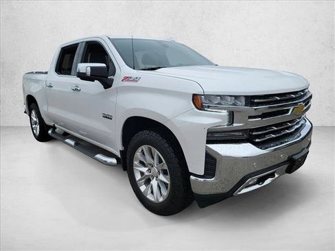 Used 2022 Chevrolet Silverado 1500 LTZ w/ Technology Package image 3